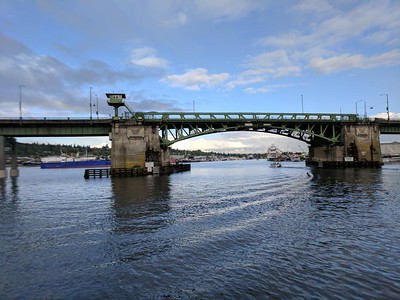 A photo of the Ballard bridge taken in 2017