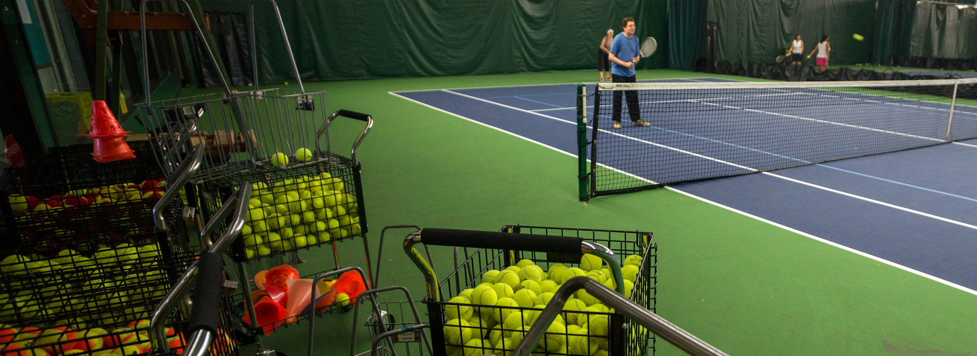 Reserve an Indoor or Outdoor Tennis Court