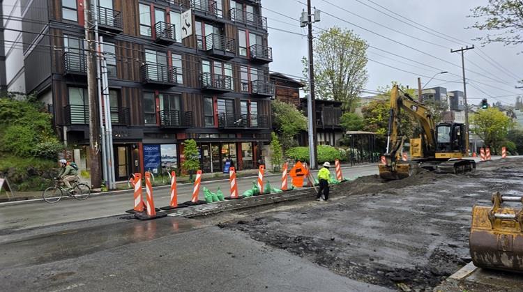 Image shows construction along Eastlake Ave E