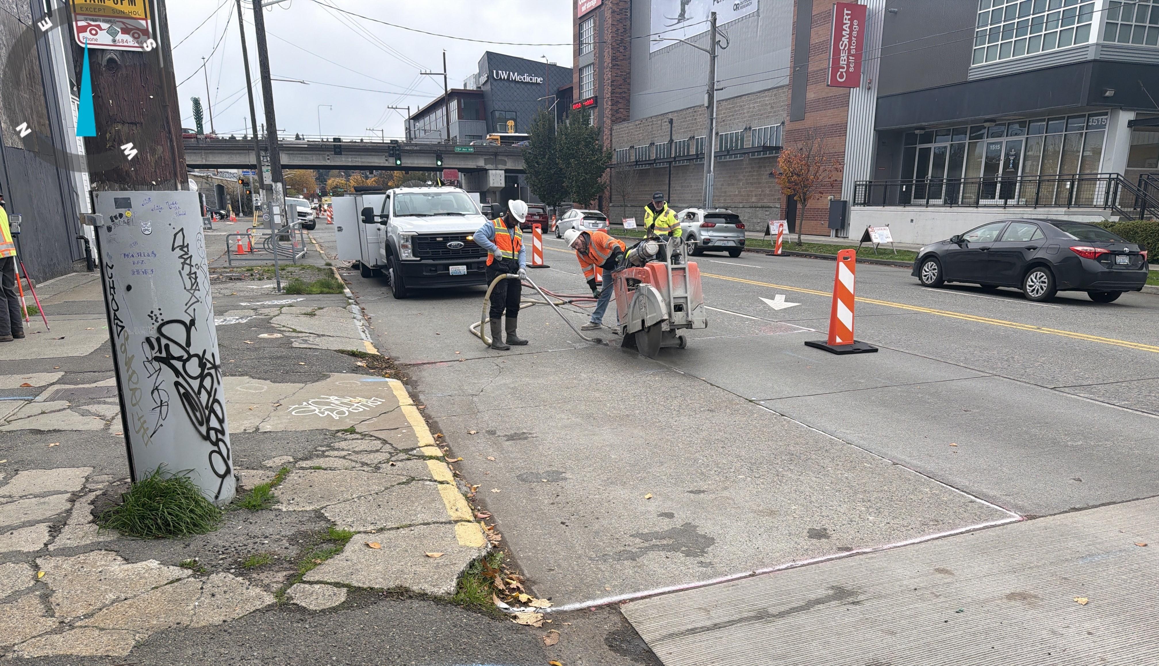 Crews begin construction on NW Leary Way