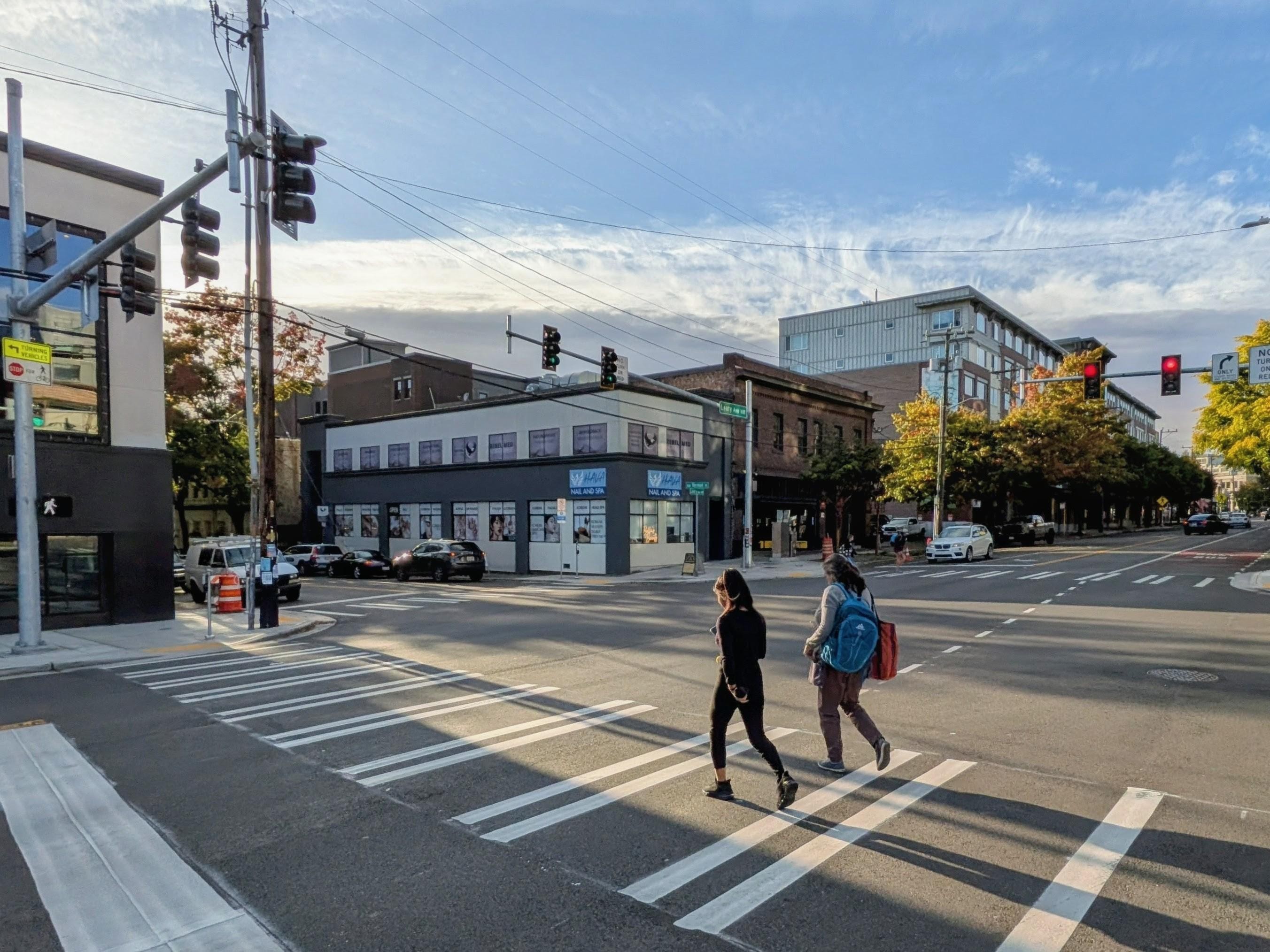 New traffic Signal at Leary Ave NW