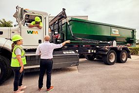 Graphic of roll-off truck